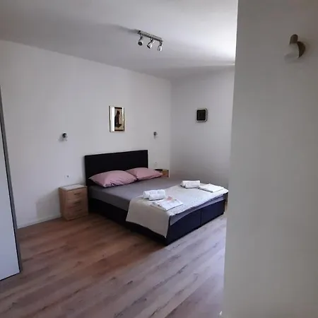 Apartment Cherry *